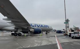 Какво прави този български Airbus в Ню Йорк?