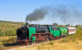 Със 130 години закъснение тръгва влакът за Скопие