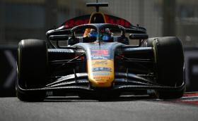 Макс Верстапен взема номера на Никола Цолов