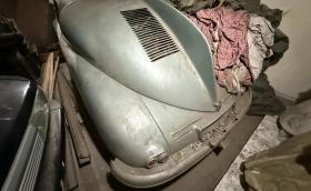 Tatra T87 и Cadillac Fleetwood: Уникални подаръци за Георги Димитров събират прах