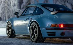 Всеки сантиметър от този рестомод на 911 е чисто съвършенство