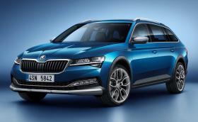 Фейслифт за Skoda Superb - едно от любимите ни комбита със Scout, Sportline и хибридна версии