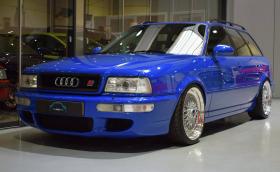 Холандци възстановиха Audi RS2 Avant до фабричен блясък. Снимките са си чисто порно