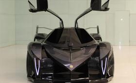 Най-мощната автомобилна лъжа в движение: 5000-конният Devel Sixteen и няколко причини, поради които тази кола е пълен бъзик. Галерия и видео