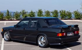 Този 1990 Mercedes-Benz 190E от RENNtech е най-луксозната 190-ка на планетата. Галерия и видео
