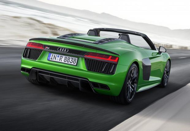 Audi R8 Spyder V10 plus е новият атмосферен сешоар с 610 коня. Прави ги при 8700 об/мин