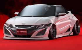 Liberty Walk SSX-660R е малко изчадие базирано на Honda S660. Прилича на бейби NSX