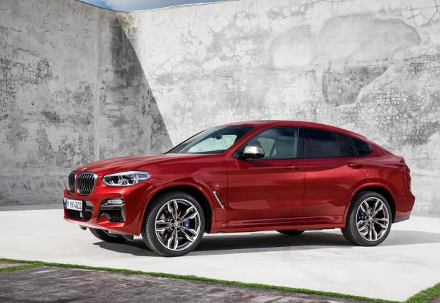 Второто поколение BMW X4 наследи модел на едва четири години. G02 идва със 7 мотора