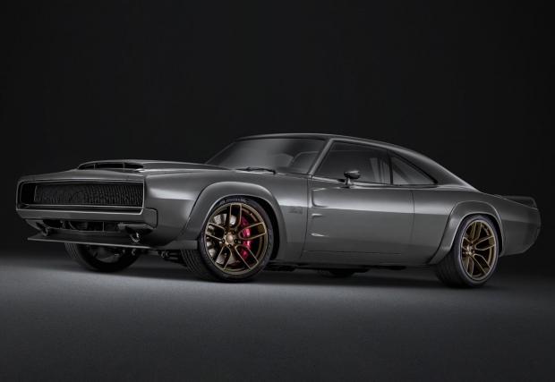 Това е 1968 Dodge Charger със 7-литров V8 с 1000 к.с., 1288 Нм и ръчни скорости