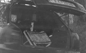 „Махленски номера“ от родната полиция. Катаджии скриха камера в багажника на цивилен автомобил