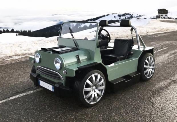 MINI V8 с мотор Maserati и 460 коня? Защо не?