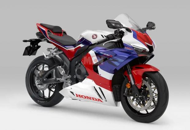 2021 Honda CBR600RR – японците загатват за новата бърза „шестотка“