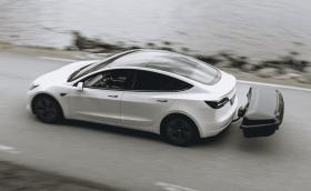 Thule разработи багажник за електромобили, който удължава пробега