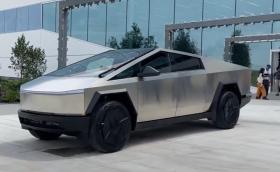 Вижте Tesla Cybertruck – почти готов за производство