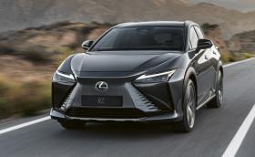 RZ е тук! Първият електрически Lexus вече е в България