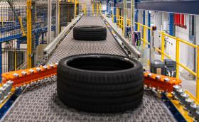 И Michelin затваря три завода в Германия