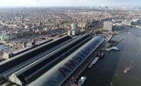 Амстердам открива подводен паркинг за 7000 колела