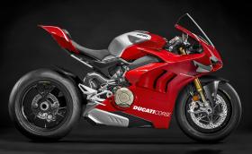 Ducati Panigale V4 R идва с 221 к.с., 172 кг, а състезателната версия е с 234 коня и е още по-лека