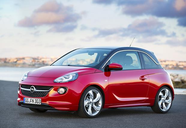Opel Air + Style в Инсбрук: Яко сноуборд събитие с подарък Opel Adam и 100 000 щатски долара