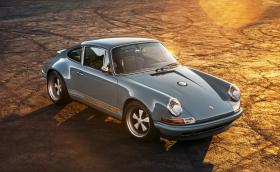 Singer направиха още две изумителни коли. Porsche 911, класиката - подобрена 