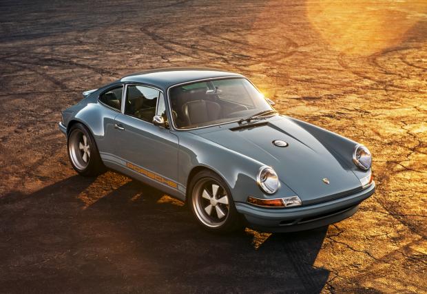 Singer направиха още две изумителни коли. Porsche 911, класиката - подобрена 