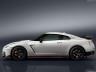 Това е новият Nissan GT-R Nismo и той е брутален: 600 коня, 625 Нм и ускорение, от което боли глава